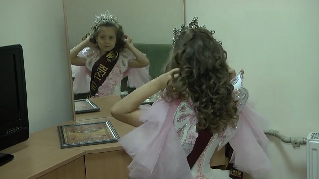 Маленькая украинка стала ''Принцессой мира'': фото красавицы