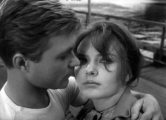 За кадром фильма «Мне 20 лет»: За что «зарезали» фильм, ставший визитной карточкой молодежи 1960-х