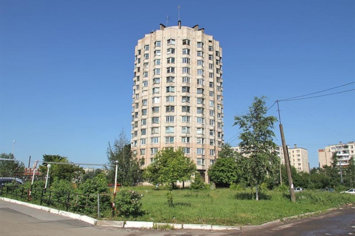 Дом-стакан в Питере: для чего в городе на Неве строили здания-коммуны,  похожие на кукурузу - Proexpress.com.ua