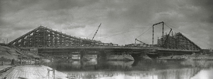 Как сохранился Крымский мост со времён набегов татар до нынешних дней