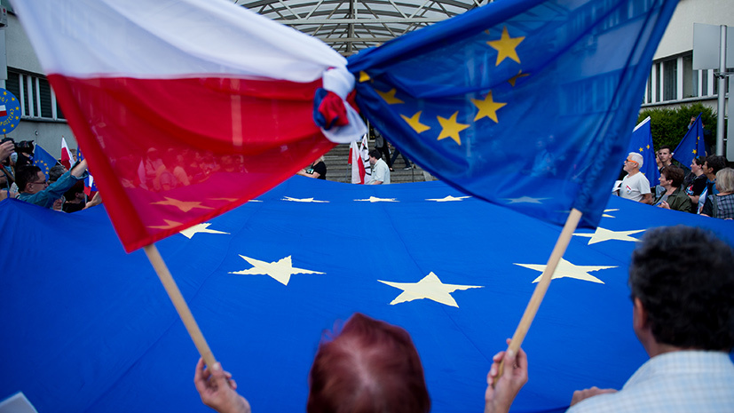 «Нежелательное сближение»: в Польше рассказали о «рисках» налаживания отношений России и Франции