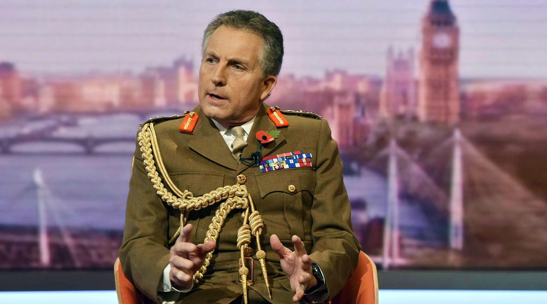 Универсальный переключатель внимания: почему министр обороны Британии назвал Россию «реальной угрозой» для НАТО