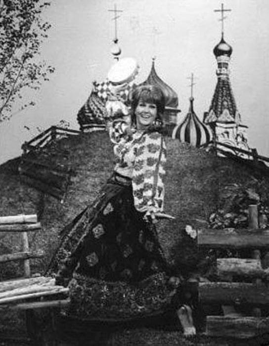 Звезды эмиграции: Как дочь белогвардейского офицера стала в Европе «Первой леди мюзикла»