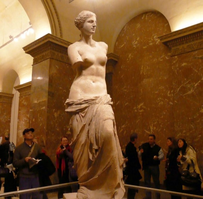 5 легендарных шедевров, которые обязательно нужно увидеть в Лувре