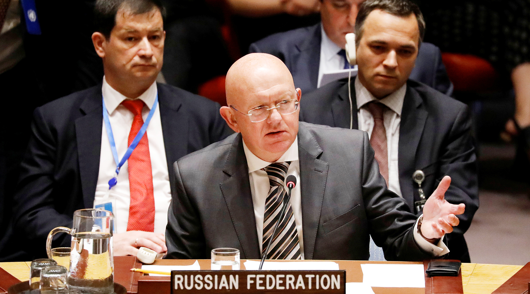 Борьба резолюций: почему США обвинили Россию и Китай в срыве гуманитарного снабжения Сирии