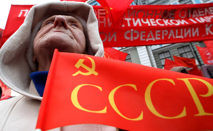 Почему Россия взяла на себя обязательства выплачивать долги СССР: Альтруизм или холодный расчёт