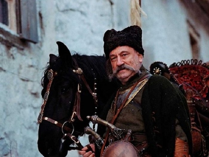 Почему отрицательные герои были любимым амплуа одного из самых талантливых актёров советского кино: Богдан Ступка 