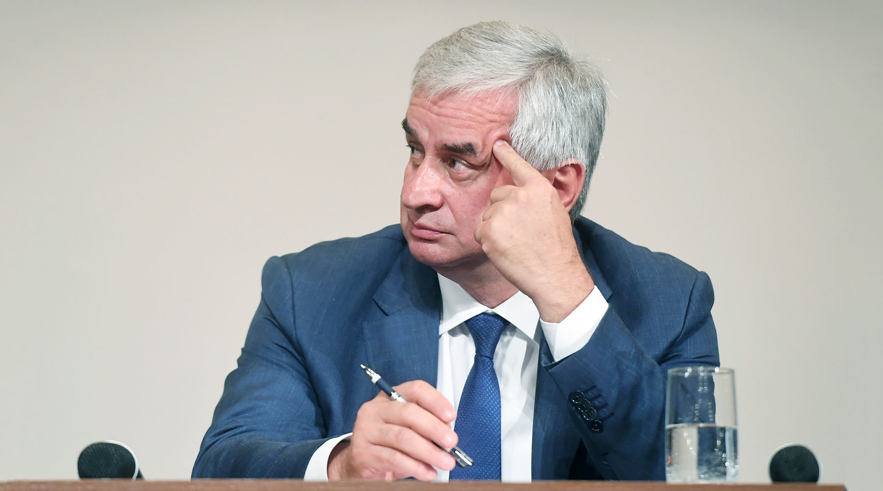 «Практически единогласное решение»: ЦИК Абхазии назначила новые выборы президента на 22 марта