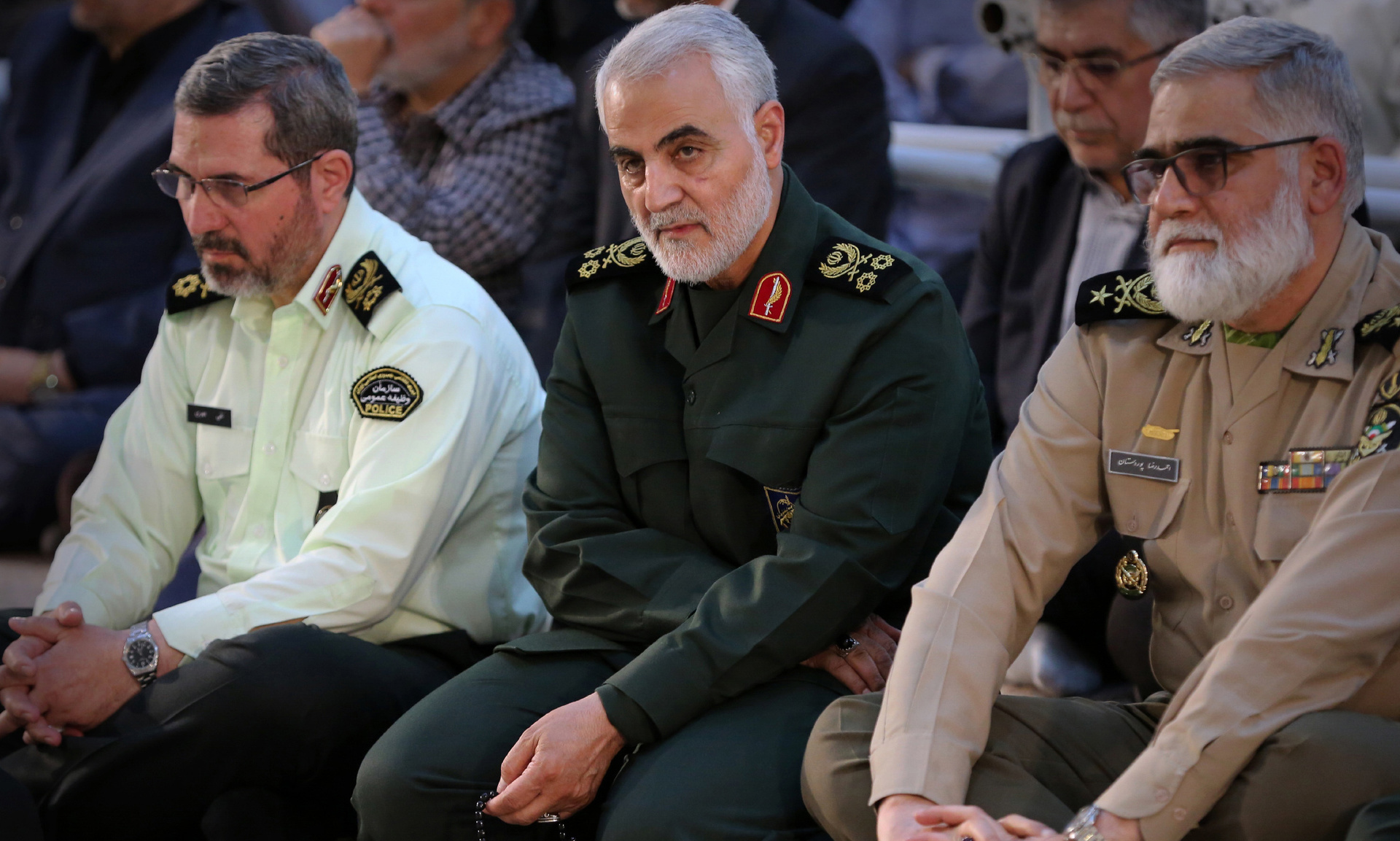 «Война слов и угроз»: СМИ сообщили о переброске стратегических бомбардировщиков США ближе к Ирану