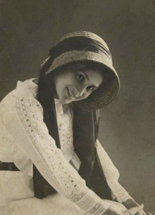 Как блистательная актриса предала Станиславского, но обрела счастье всей жизни: Алиса Коонен 
