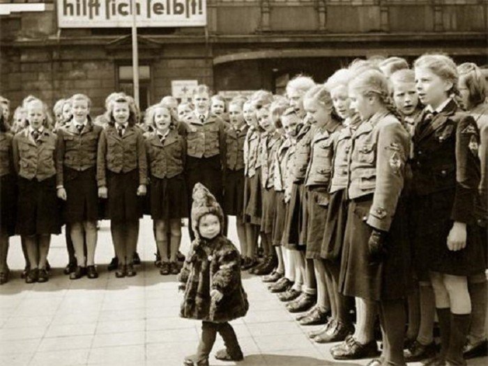 Как фашисты превращали советских детей в арийцев, и что стало с ними после разгрома Германии