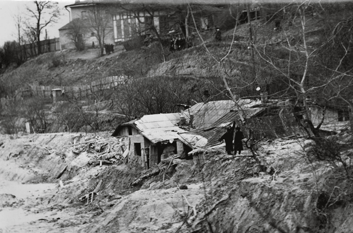 Как грязевая вода смыла советские город с домами, машинами, людьми: Куренёвская трагедия