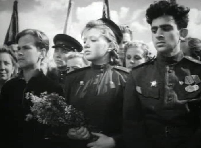 Угасшая звезда Людмилы Шагаловой: Почему звезда «Женитьбы Бальзаминова» на склоне лет стала затворницей