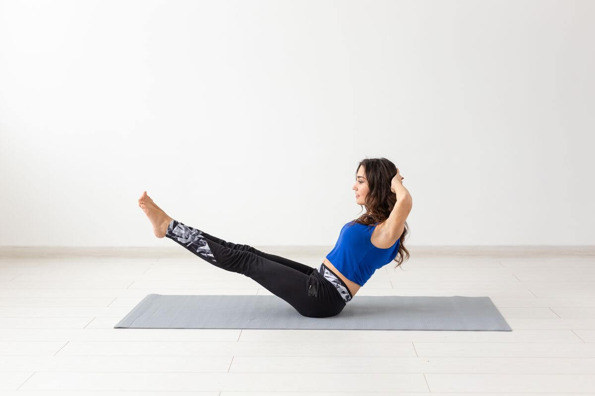 Делаем талию: 5 самых легких упражнений для плоского живота