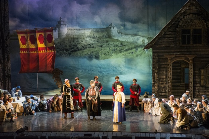 Какие русские оперы нужно услышать хотя бы потому, что им рукоплескал мир