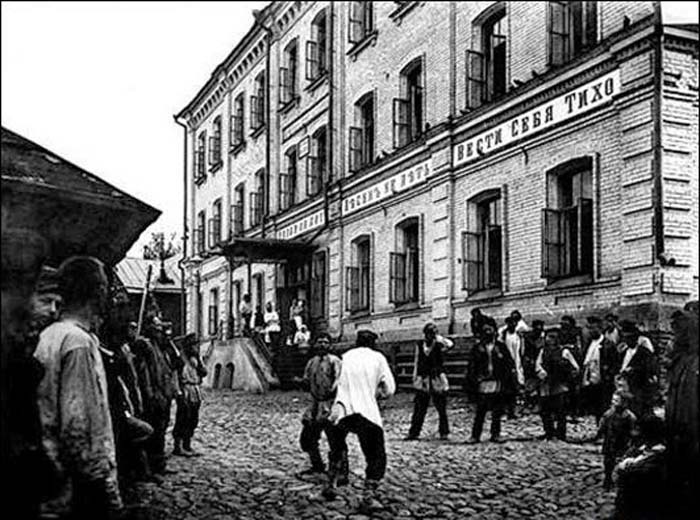 Кто и откуда «понаехал» в Москву 150 лет назад: Миграция XIX века