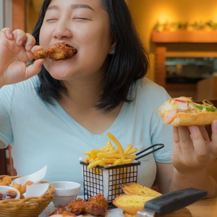Почему китайцы чавкают во время еды и другие малоизвестные факты о Подребесной, которых не найдёшь в учебниках