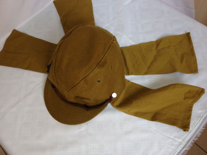 Зачем на кепках японских солдат Второй мировой войны такие длинные «уши»