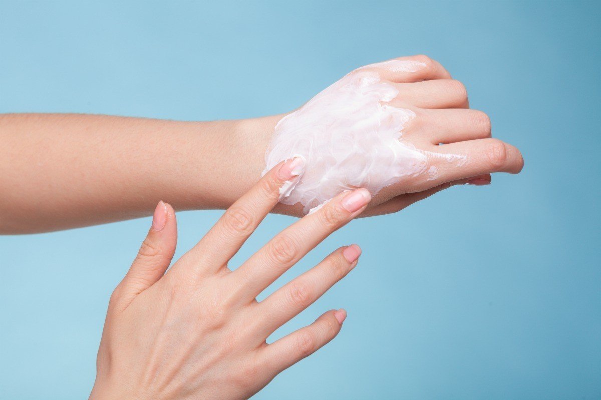 5 советов, как избежать сухости кожи из-за постоянной дезинфекции