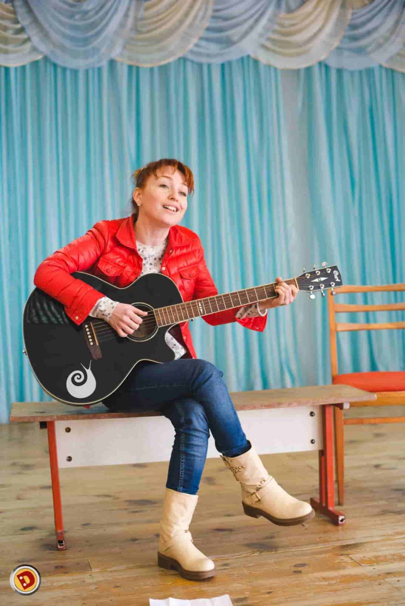 Счастливая Марина Поплавская и смешная Яна Глущенко: актеры "Дизель Шоу" поделились старыми фото