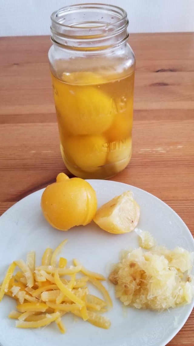Соленые лимоны