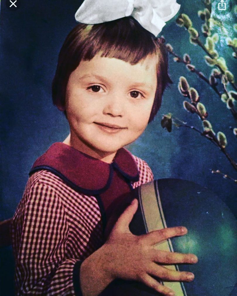 "С детства богиня": Оля Полякова умилила своим детским фото