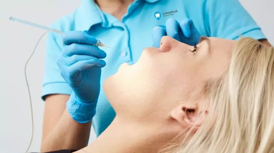 С чего начать лечение запущенных зубов?